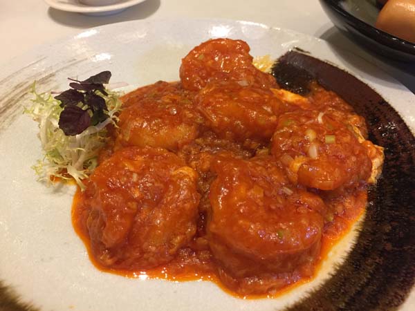 Shisen Hanten Stir Fried Prawns with Chilli Sauce by Glamorazzi