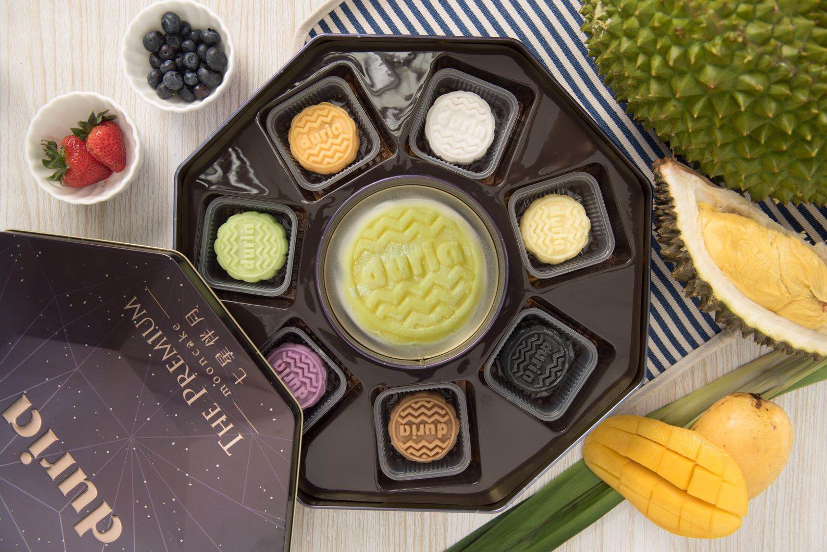 The Premium Musang King Mooncake